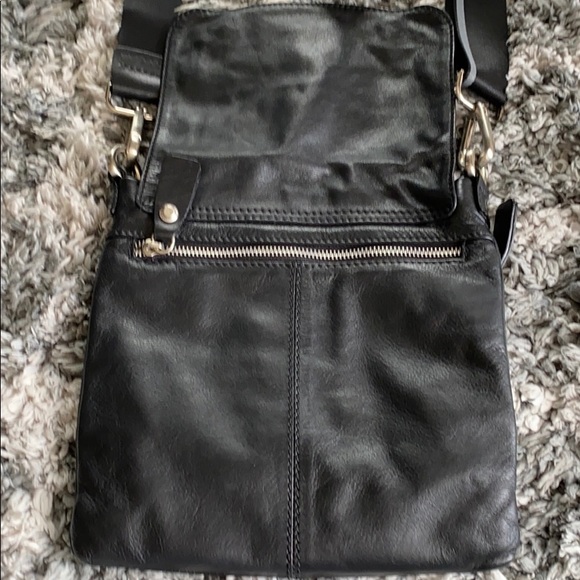 Purse - Picture 2 of 6